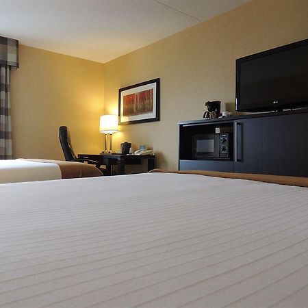 Holiday Inn Express Hamilton-Stoney Creek Екстериор снимка