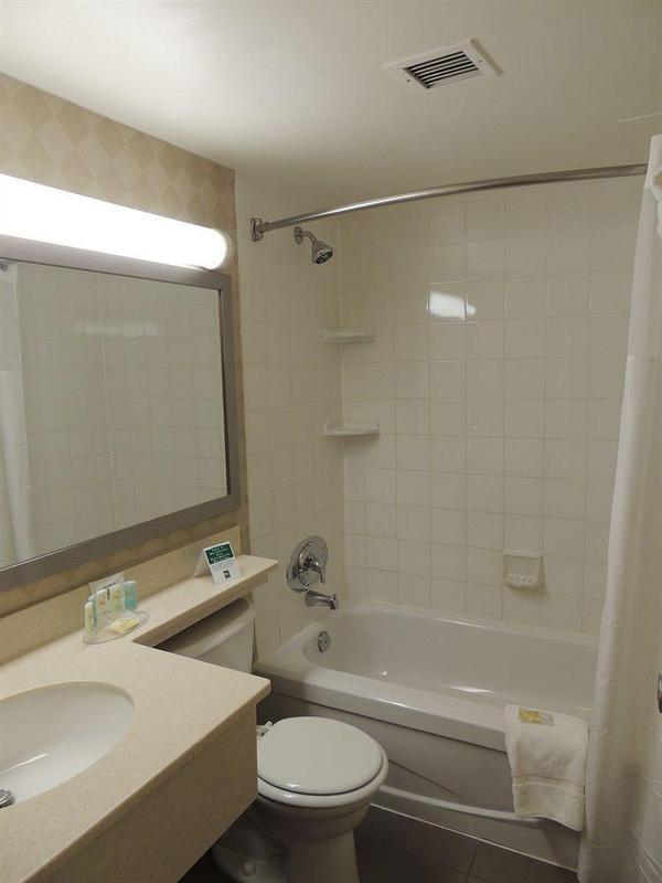 Holiday Inn Express Hamilton-Stoney Creek Екстериор снимка