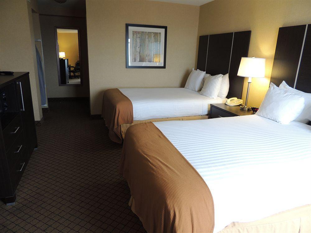 Holiday Inn Express Hamilton-Stoney Creek Екстериор снимка